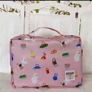 Moomin Hanging Travel Toiletry Bag Organizer/Makeup Cosmetics Bag